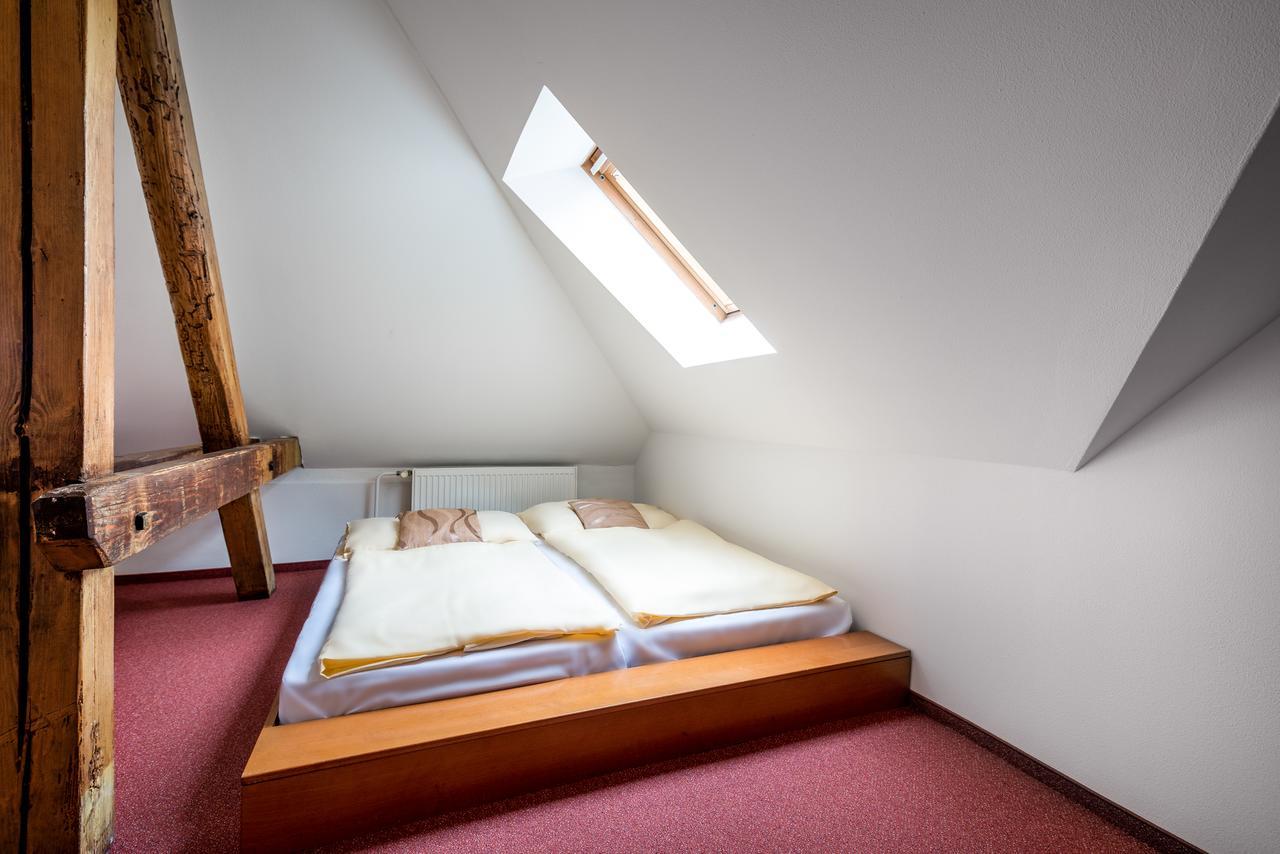 ולהראד Hotel Skanzen Depandance מראה חיצוני תמונה